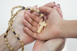 St Mary - St Joseph Catholic Primary School Maroubra -hands with rosary